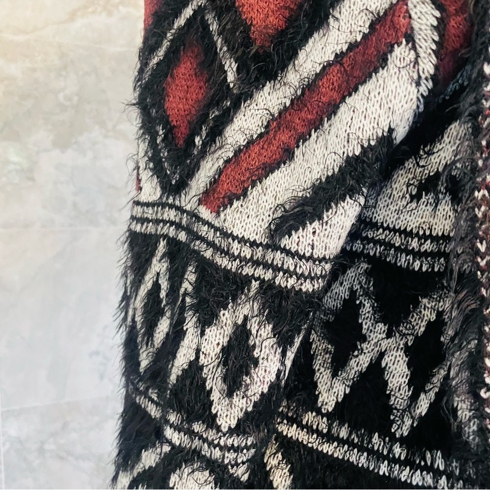 Oliver Aztec Open Front Cardigan - Picture 5 of 8